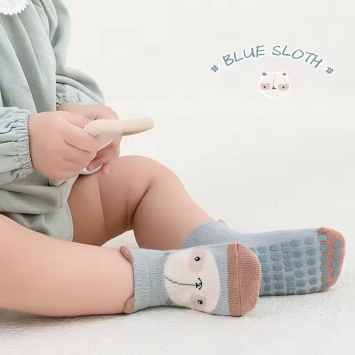جوراب بچه گانه اسپرت طرح لوکا